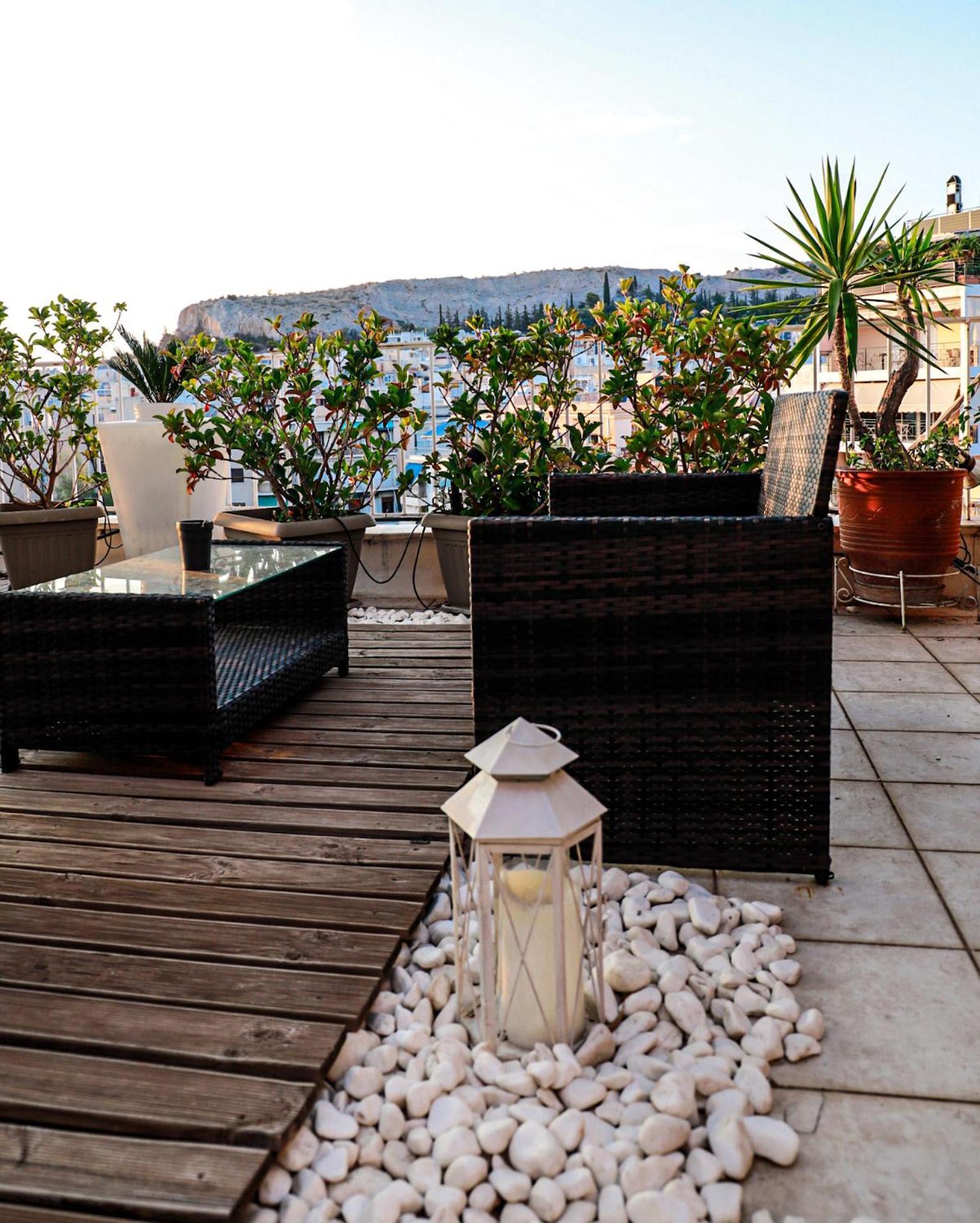 Renovated Apartment With Roof Garden Access, 15 M Walk To Acropolis Athene Buitenkant foto